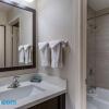 Отель Mainstay Suites At Metro Center, фото 9