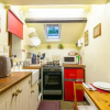 Отель Charming 1-bed Cottage in Staffordshire, фото 10