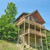 Отель Hidden Treasures 3 Bedroom Cabin, фото 14