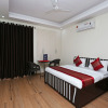 Отель OYO 11090 Maira Homes, фото 8