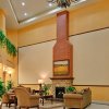 Отель Holiday Inn Express & Suites Beaumont - Oak Valley an IHG Hotel в Бомонте