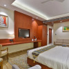 Отель The Square Somnath by OYO Rooms, фото 3