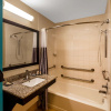 Отель La Quinta Inn & Suites by Wyndham Midland North, фото 8