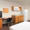 Отель WoodSpring Suites Savannah Garden City, фото 3
