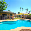 Отель Tatum Gardens - 4 Bed Home - Scottsdale, фото 11