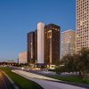 Отель DoubleTree by Hilton Hotel Houston - Greenway Plaza в Хьюстоне
