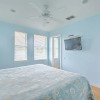 Отель East Avenue Unit 8 - 4 Br home by RedAwning, фото 7