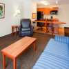 Отель Candlewood Suites Rocky Mount, an IHG Hotel, фото 2