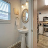 Отель Down the Shore by Avantstay Pool, 0.3mi to Beach, фото 31