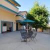 Отель Econo Lodge Inn and Suites Novato, фото 1