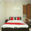 Отель OYO 12477 DLF Phase 2, фото 21