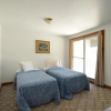 Отель Blue Mountain Rentals - 4 Bed Apartment, фото 4