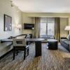 Отель Candlewood Suites Hartford Downtown в Хартфорде