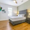 Отель Spacious 5BR Urban Retreat by Hosteeva, фото 2