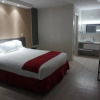 Отель Travelodge by Wyndham Orlando / Heart of International Drive, фото 2