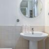 Отель Flat 65M² 1 Bedroom 1 Bathroom - Naples, фото 6