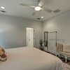 Отель Sunny Austin Abode: Proximity to Parks & Dtwn, фото 7