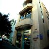 Отель Dizengoff Beach Apartments в Тель-Авиве