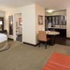 Отель Staybridge Suites Omaha West, an IHG Hotel, фото 4