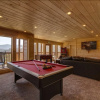 Отель Take A Look - 6 Bedrooms, 6.5 Baths, Sleeps 20 Home by RedAwning, фото 17