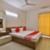 Отель OYO 29002 Hotel Rivera Golden Crown, фото 4
