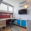 Отель TOP CENTRAL Hideout close to Everything AC + WIFI + TV, фото 4