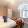 Отель Elliot Oliver - Stylish Loft Style 2 Bedroom Apartment With Parking, фото 6