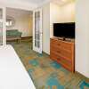 Отель La Quinta Inn & Suites by Wyndham Salt Lake City Airport, фото 4