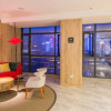 Отель Hongyan Holiday Riverview Hotel (Chongqing Jiefangbei Hongyadong Branch), фото 4