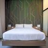 Отель L'¿gant BOUTIQUE ROOMS NAPLES, фото 8