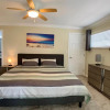 Отель Villa Rio Grande I Heated Pool I Dock I Direct Gulf Access I 2020 Remodeled, фото 7