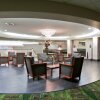 Отель Clarion Hotel & Conference Center Sherwood Park, фото 38