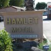 Отель Hamlet Motel, фото 1