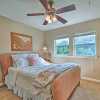 Отель Charming Fort Worth Apartment - 8 Mi to Downtown!, фото 7