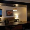 Отель Hampton Inn & Suites by Hilton Lethbridge в Летбридже