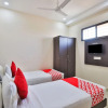 Отель OYO 22551 Hotel Ssv, фото 7