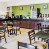 Отель Sleep Inn Near Outlets, фото 18