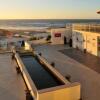 Отель Townhouse Beach Pool Silver Coast C1, фото 16