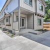 Отель Gorgeous Loveland Townhome < 1 Mi to Downtown, фото 15