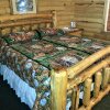 Отель Wolf Den Log Cabin Motel and RV Park, фото 3