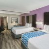 Отель La Quinta Inn Suites Wyndham Clarksville, фото 17