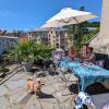 Отель Flussblickwohnung mit Terrasse, Pool, Garten&Sauna - Zi2, фото 10