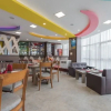 Отель Oyo 735 Dream Dine Inn, фото 2