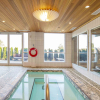 Отель Sandman Hotel Hamilton, фото 16