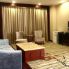 Отель Liang Fan Holiday Inn, фото 1