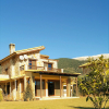 Отель Mountain Chalet Livadi, фото 2