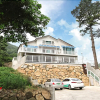 Отель Yeosu Sea Side Pines Pension, фото 1
