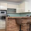 Отель Dream Getaway Apartment with Jacuzzi and Pool, фото 12