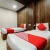 Отель OYO Flagship 111 Canal Road, фото 12