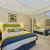 Отель Atoll Close Port Douglas Holiday House, фото 6